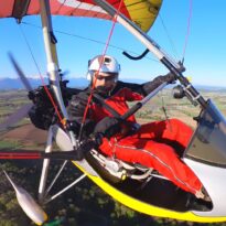 Le Casque et la Plume…